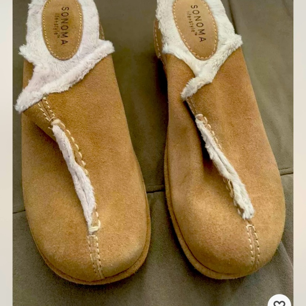 Brand new Sonoma slip on slippers